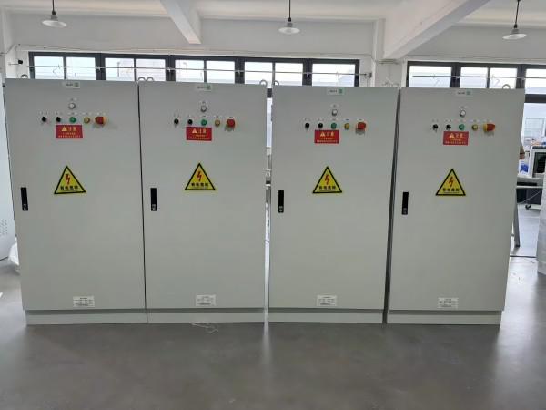 变频器控制箱